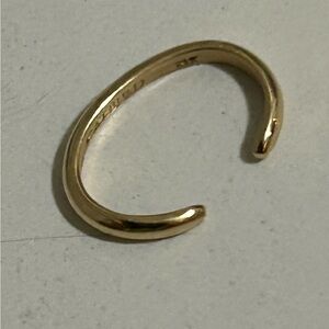Catbird 14K yellow gold ear cuff